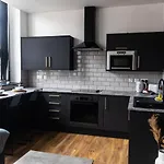 Apartmanhotel The Residence By Pasha 4*