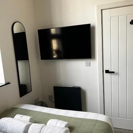 Spire Ltd Aparthotel