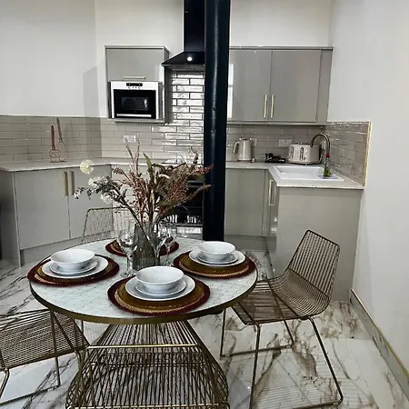 Spire Ltd 4* Bradford (West Yorkshire)